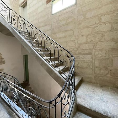 Studette Avec Le Charme De L'Ancien Avignon Exterior foto